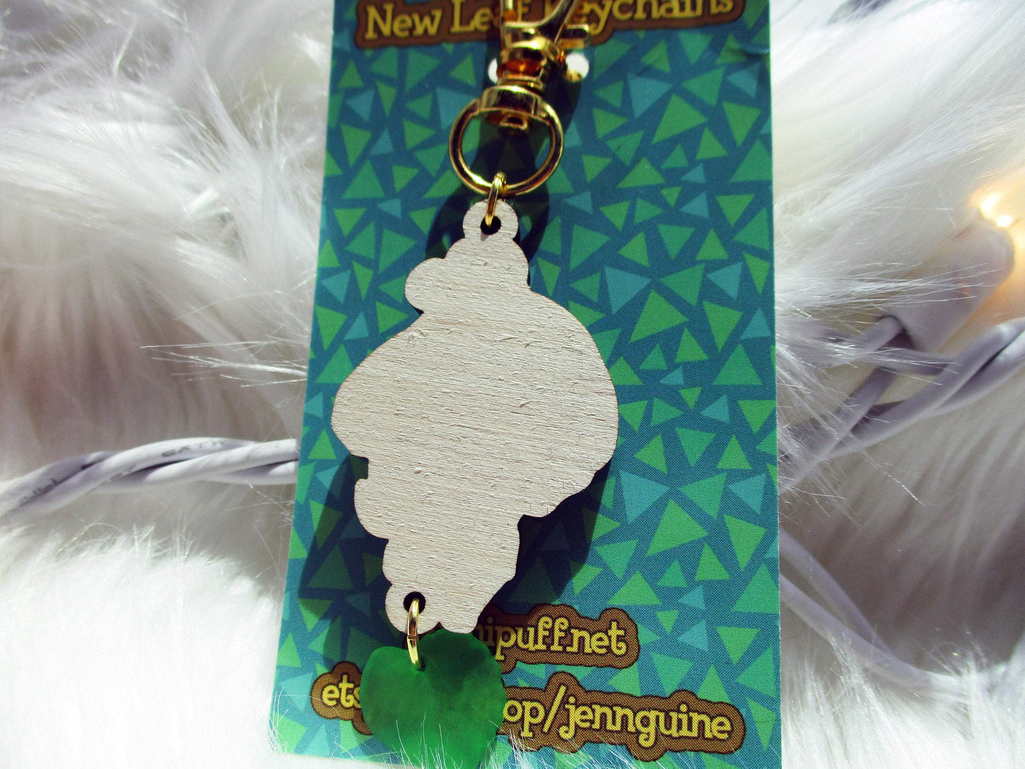 Animal Crossing Wooden Keychain - Isabelle - JennGuine